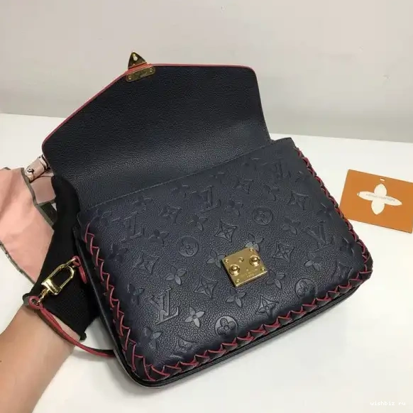 WIS VUITTON METIS LOUIS POCHETTE 0611